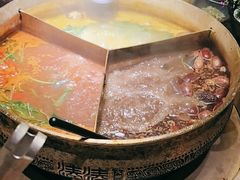 -湊湊火锅·茶憩(上海合生汇店)