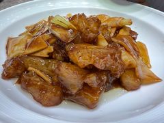 -闫府私房菜·老字号(恒隆店)