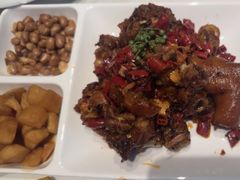 -老周家酱卤猪蹄私房菜(克拉玛依西街店)
