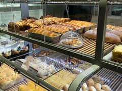 面包甜点陈列柜-好利来(乐堤港店)