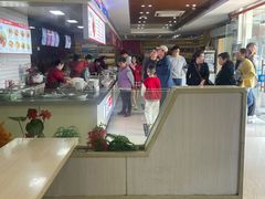 -淀山湖服务区餐厅