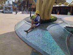 -七彩云南欢乐世界