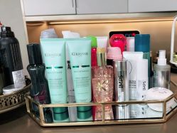 -变画·发型STUDIO