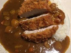 咖喱猪排饭-山杏yama-katsu·吉列炸物