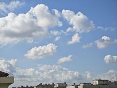 -瑞虹新天地月亮湾