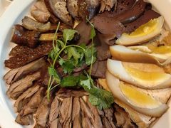 -潮界(LU·ONE凯德晶萃广场店)