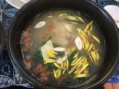 -桥香园过桥米线(国贸店)