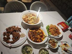 -乔家小院•非遗驴肉•本地小海鲜(滨河路店)
