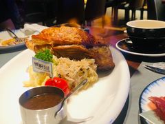 -Ambra Haus琥珀屋精酿餐厅(宝山店)