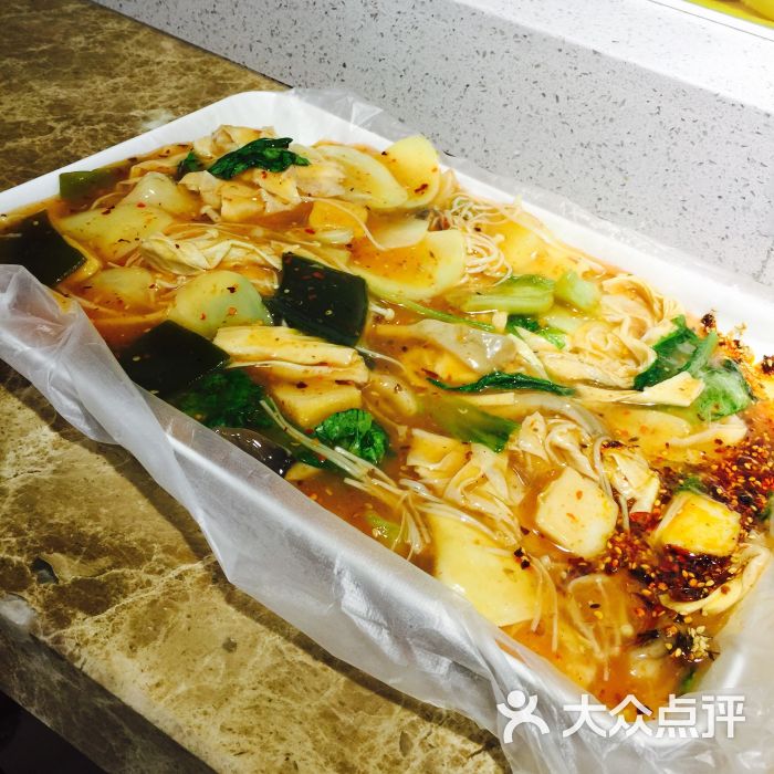 mr小翔麻辣串鸡骨棒(兴隆一百步行街店)图片 