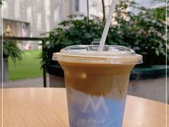 地球拿铁-M Stand(上海人民广场来福士店)