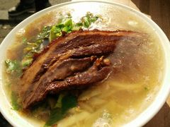 -老太皮肚面