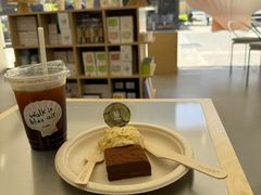 -HUGS coffee(东区店)