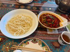 辣皮子肉拌面-巴依老爷新疆美食(工体旗舰店)