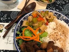 -蜗牛小馆醉乡民谣云南菜(惠新西里店)