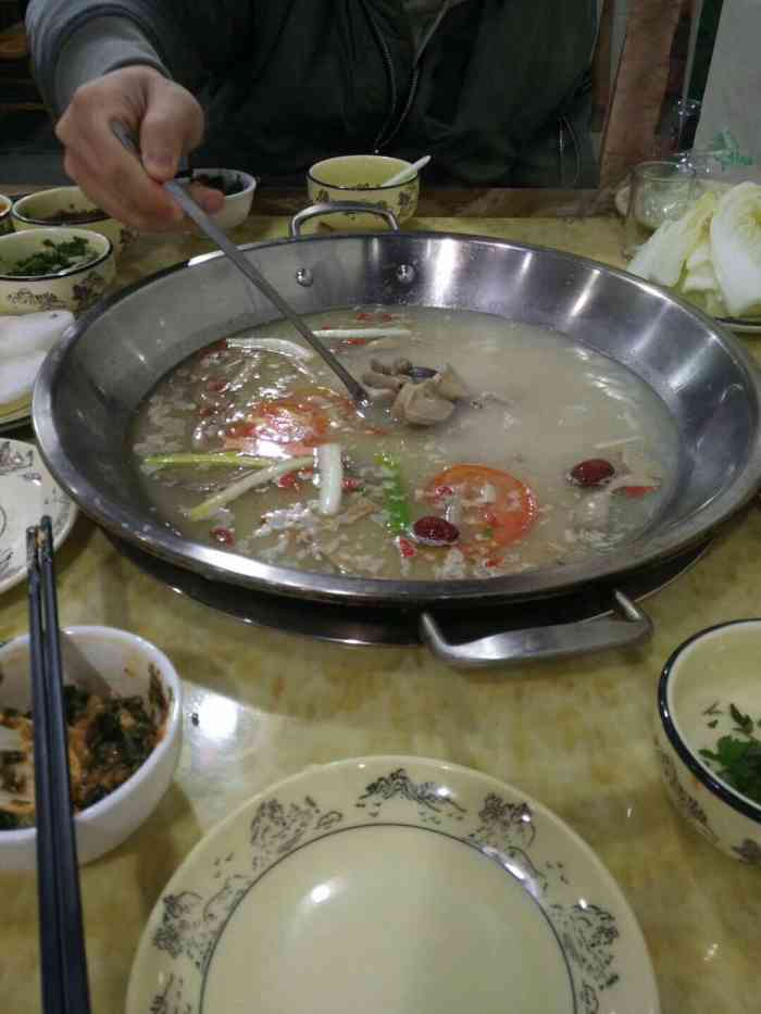 成为第一个点赞的人二毛哥的大白菜2019年2月20日打分老板很幽默,美女