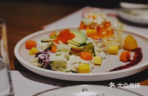 Papaya Crab Roe Avocado Salad