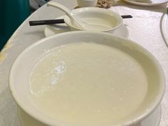 -山顶沙河粉-粤菜馆(凯旋店)