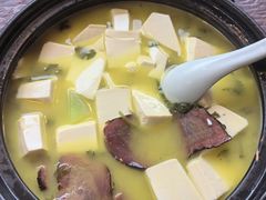 -汤河清真餐馆