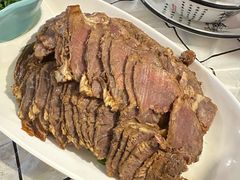 -顶峰夜宴·龙虾烧烤大排档(九江学院店)