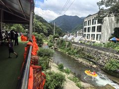 -藏龙百瀑漂流