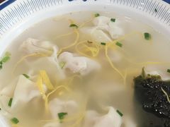 虾肉小馄饨-王家沙点心店(南京西路总店)