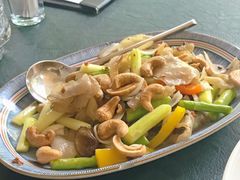 芦笋腰果炒双耳-T館·花园艺术餐厅