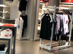 -adidas(正佳广场店)