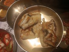 -草家酱蟹炭火烤肉店(珲春南路一店)