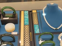 -品真阁华夏典当行(四通桥店)