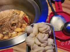 -山里屯铁锅炖·东北菜(康桥店)