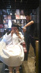 4-In Style Hair Salon