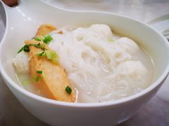 至潮鱼蛋片头河-翠华餐厅(香港国际机场店)