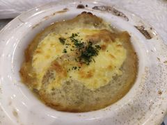 奶酪洋葱汤-爱茉莉意大利西餐厅