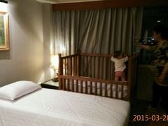 android_upload_pic-曼谷湄南河畔华美达广场酒店