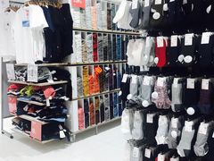 -优衣库(威海威高购物中心店)