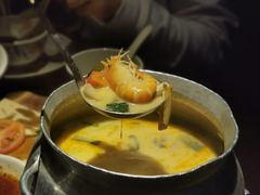 冬阴功-大头虾越式风味餐厅(光明广场店)