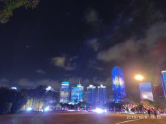 -万绿园