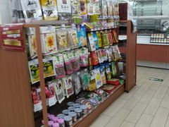 -全家便利店(莲花池东路店)