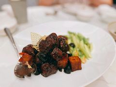 黑金雪花牛肉粒-上海和平饭店龙凤厅 Dragon Phoenix