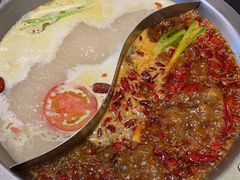 -沸炉重庆老火锅(军事博物馆店)