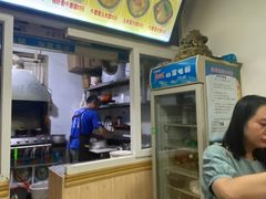 -春艳砂锅居(新玛特店)