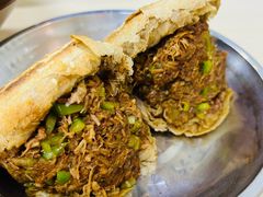 烧饼夹坛子肉-昌顺马记小吃店(昌盛园店)