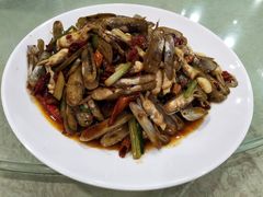 -鹏城人家海鲜酒家·23年老字号(较场尾店)