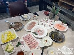 -围炉夜话·潮汕卤水火锅(榕江店)