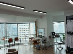 -bobo高端证件照工作室(三元桥店)