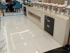 -颐而康·按摩·艾灸·足疗(南岸晶都店)