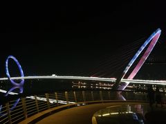 -南京眼步行桥
