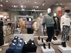 -H&M(鹏欣水游城店)