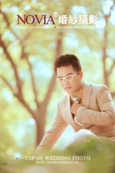 -易摄影婚纱摄影工作室